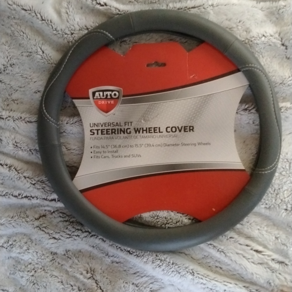 Steering wheel cover
